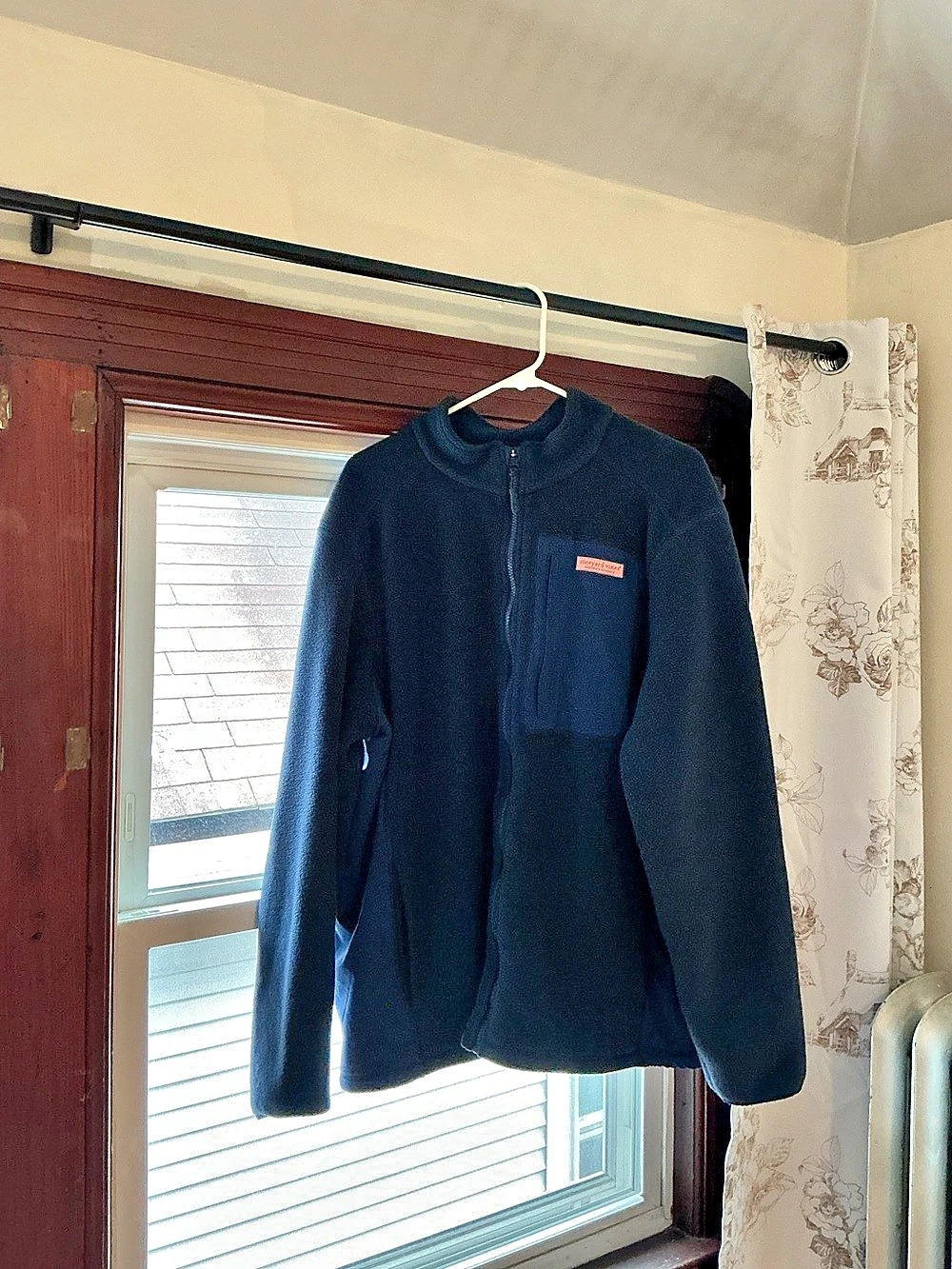 Vineyard Vines Men’s Navy Full Zip Fleece Jacket (XL)